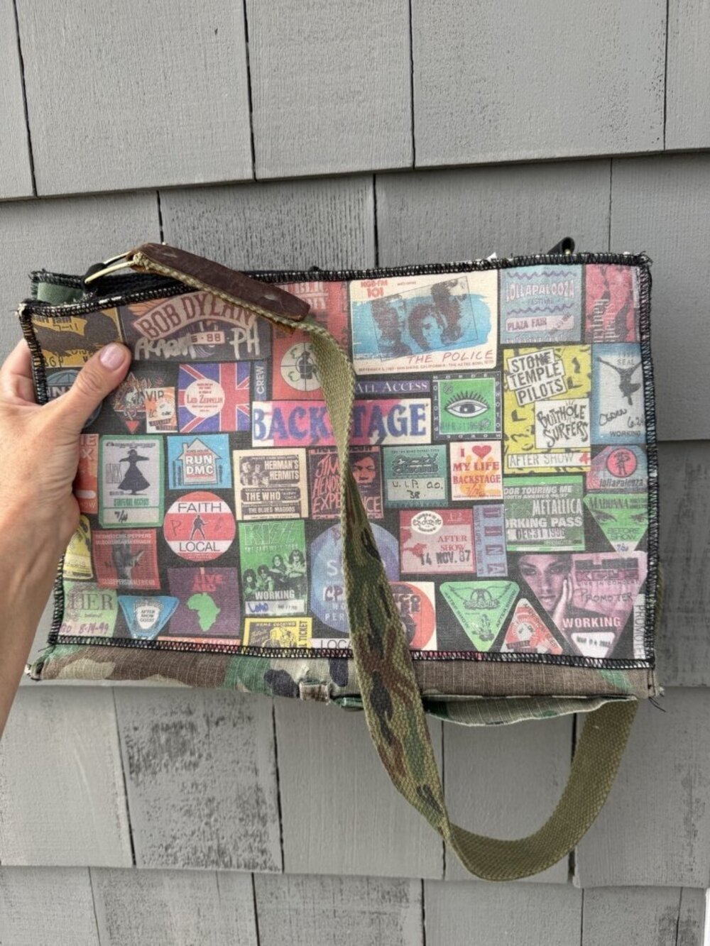 Vintage Handmade EzDuzit by Elliott pop-culture messenger leather camo vinyl bag